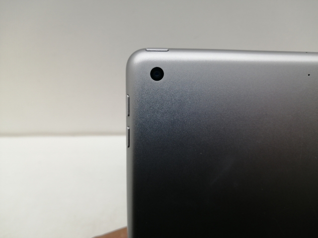 【中古】Apple 【Wi-Fi】 iPad（第5世代/2017） 32GB スペースグレイ MP2F2J/A【仙台イービーンズ】保証期間１ヶ月【ランクB】_5