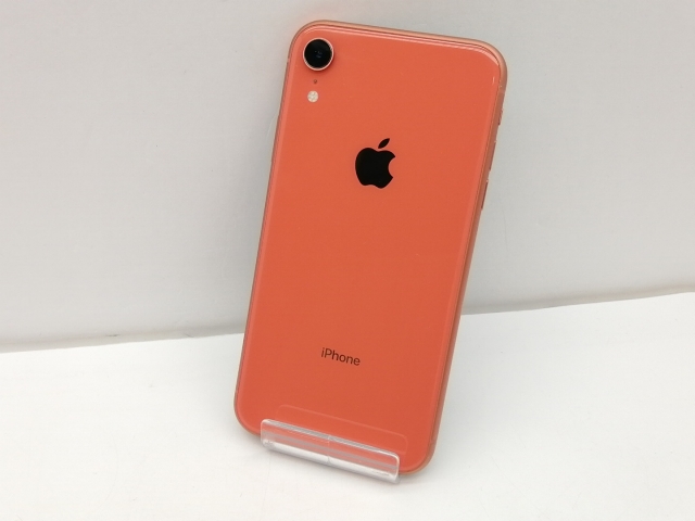 【中古】Apple docomo 【SIMロック解除済み】 iPhone XR 128GB コーラル MT0T2J/A【仙台イービーンズ】保証期間１ヶ月【ランクC】