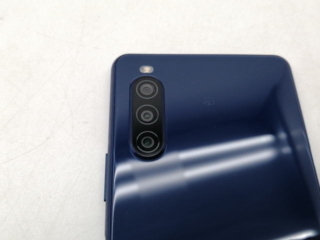【中古】SONY docomo 【SIMロック解除済み】 Xperia 10 II ブルー 4GB 64GB SO-41A【川越クレアモール】保証期間１ヶ月【ランクC】_6