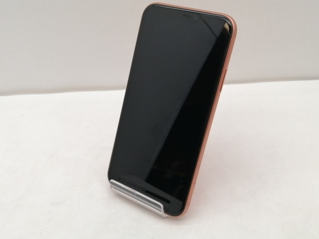 【中古】Apple docomo 【SIMロック解除済み】 iPhone XR 128GB コーラル MT0T2J/A【仙台イービーンズ】保証期間１ヶ月【ランクC】_1