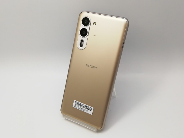 SIMフリー arrows We2 Plus M06 シャンパンシルバー256GB 本体[Aランク
