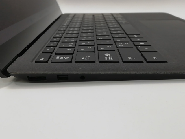 【中古】Microsoft Surface Laptop2 LQN-00055 【i5 8250U 8G 256G】 ブラック【鹿児島中町】保証期間１ヶ月【ランクB】_3