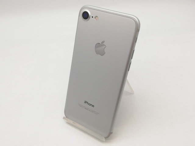 iPhone 7 シルバー SIMロック解除済み iPhone 7 シルバー 128GB sim
