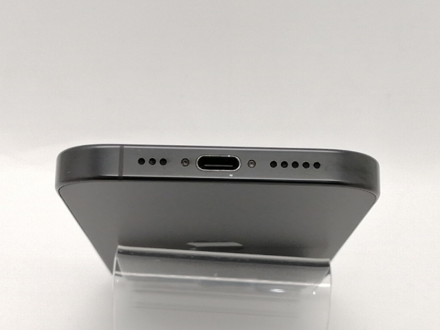 【中古】Apple SoftBank 【SIMフリー】 iPhone 16 Pro 256GB ブラックチタニウム MYN03J/A【広島本通】保証期間１ヶ月【ランクC】_3