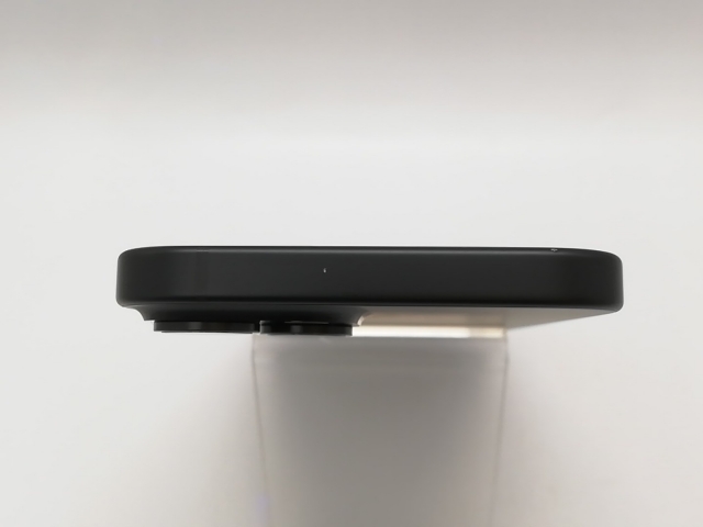 【中古】Apple docomo 【SIMフリー】 iPhone 15 128GB ブラック MTMH3J/A【鹿児島中町】保証期間１ヶ月【ランクB】