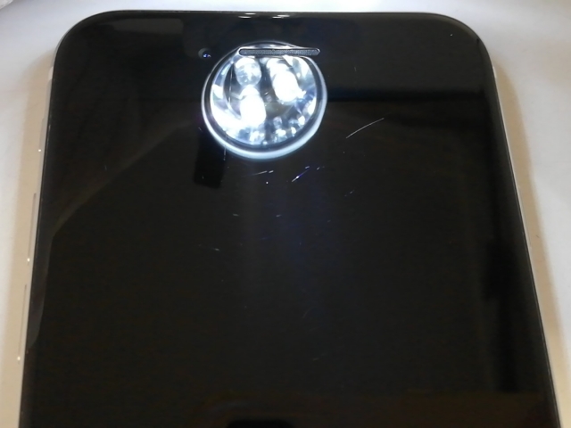 【中古】Apple au 【SIMロック解除済み】 iPhone SE（第2世代） 64GB ホワイト MX9T2J/A【鹿児島中町】保証期間１ヶ月【ランクC】_7