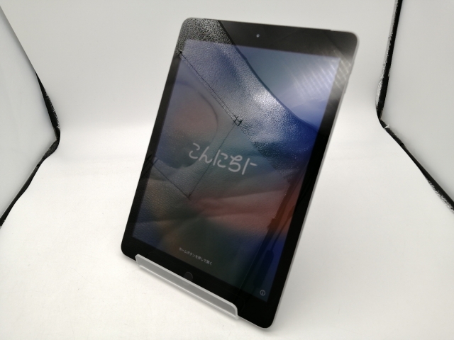 【中古】Apple SoftBank 【SIMロック解除済み】 iPad（第5世代/2017） 32GB スペースグレイ MP1J2J/A【鹿児島中町】保証期間１ヶ月【ランクC】