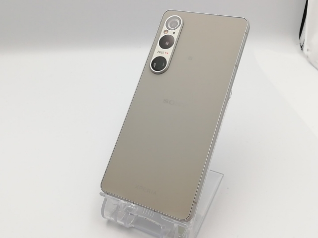 【中古】SONY 国内版 【SIMフリー】 Xperia 1 VI プラチナシルバー 12GB 256GB XQ-EC44【ECセンター】保証期間１ヶ月【ランクB】の通販は 80,289円