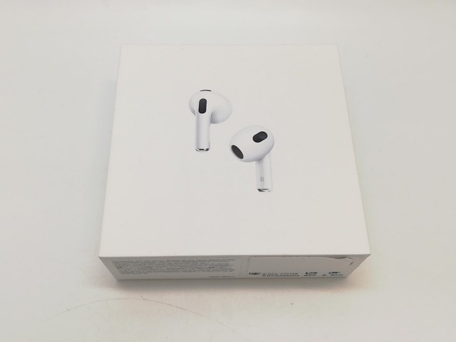 【未使用】Apple AirPods（第3世代） MagSafe充電ケース MME73J/A【なんば】保証期間１週間