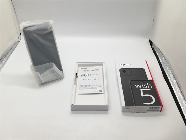【未使用】SHARP docomo 【SIMフリー】 AQUOS wish5 スミ 4GB 64GB SH-52F【福岡天神】保証期間３ヶ月