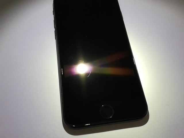【中古】Apple SoftBank 【SIMロック解除済み】 iPhone SE（第2世代） 64GB ブラック MHGP3J/A（後期型番）【福岡天神】保証期間１ヶ月【ランクC】