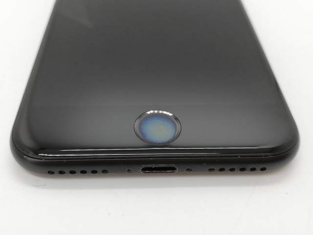 【中古】Apple SoftBank 【SIMロック解除済み】 iPhone SE（第2世代） 64GB ブラック MHGP3J/A（後期型番）【福岡天神】保証期間１ヶ月【ランクC】