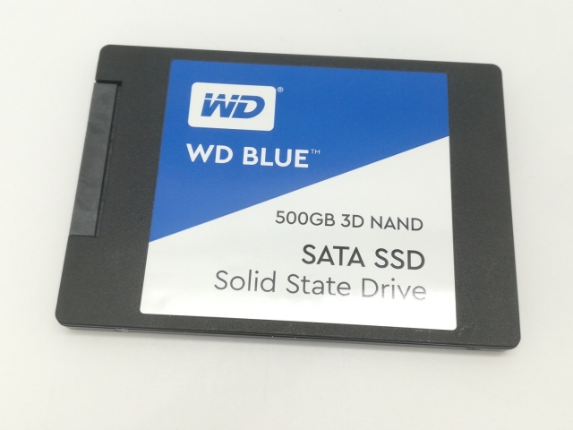 【中古】W.D. WD Blue 3D WDS500G2B0A 500GB/SSD/6GbpsSATA/TLC【福岡天神】保証期間１週間 7,086円