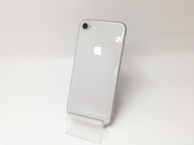おしゃれ iPhone 8 シルバー 64 GB docomo
