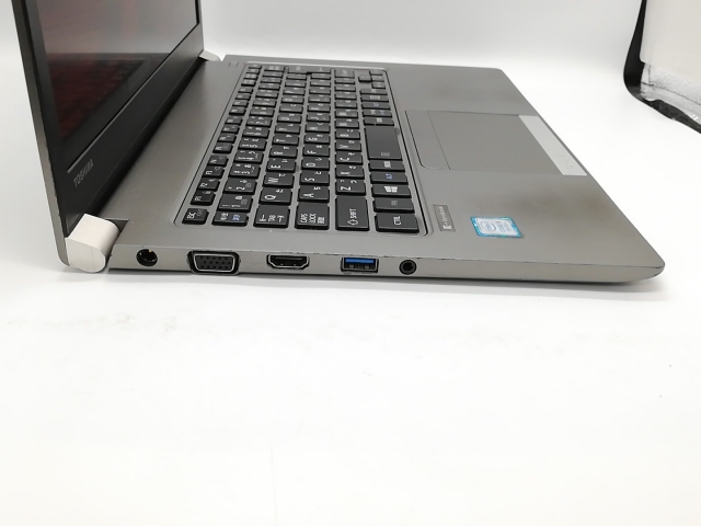 中古】TOSHIBA dynabook R63 R63/H 【i5-8250U 8G 256G(SSD) 1GbE WiFi