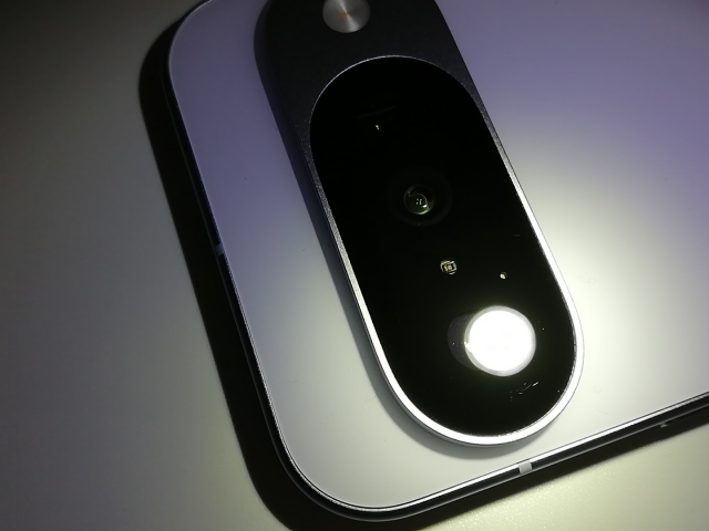 【中古】Google au 【SIMフリー】 Pixel 10 フロスト 12GB 128GB【福岡天神】保証期間１ヶ月【ランクB】_5