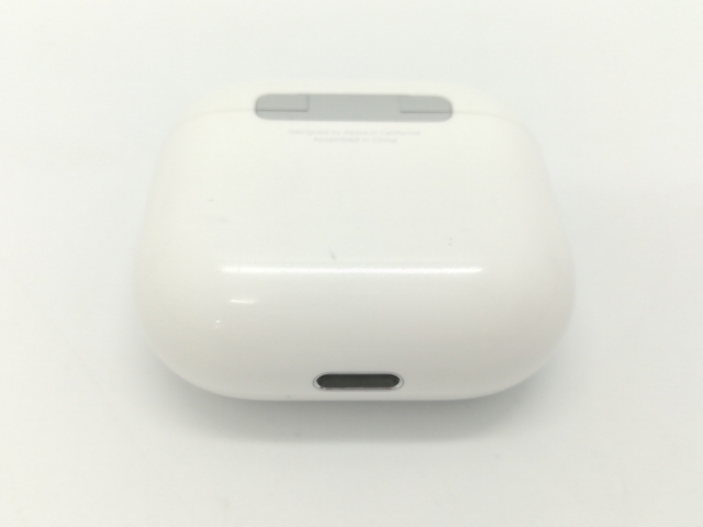 中古】Apple AirPods 4 MXP63J/A【広島本通】保証期間1ヶ月 【公式通販】