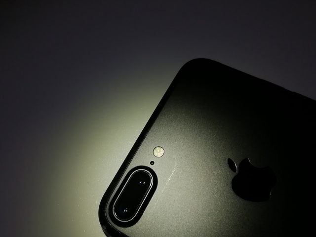 【中古】Apple SoftBank 【SIMロック解除済み】 iPhone 7 Plus 32GB ブラック MNR92J/A【福岡天神】保証期間１ヶ月【ランクB】_7