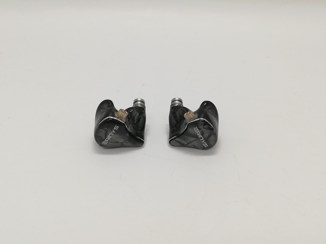 【中古】AZLA ERINYS II【広島本通】保証期間１ヶ月【ランクA】