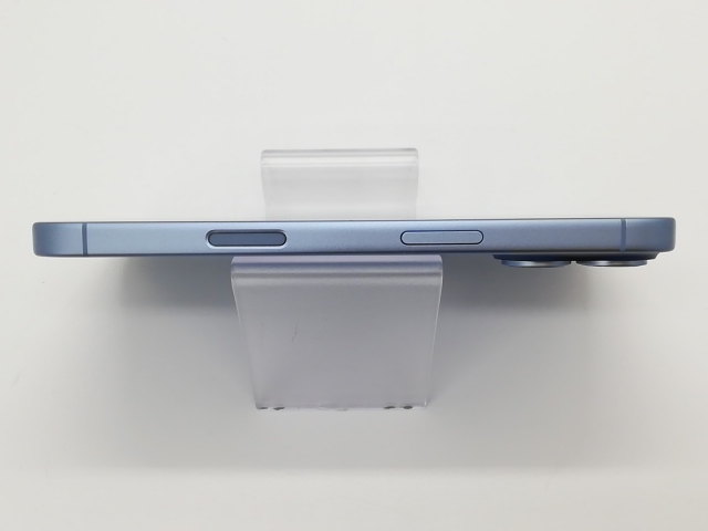 【中古】Apple au 【SIMフリー】 iPhone 17 256GB ミストブルー MG694J/A【福岡天神】保証期間１ヶ月【ランクA】_5