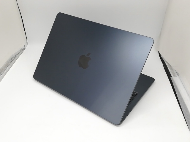 中古】Apple MacBook Air 13インチ M3(CPU:8C/GPU:10C) 8GB