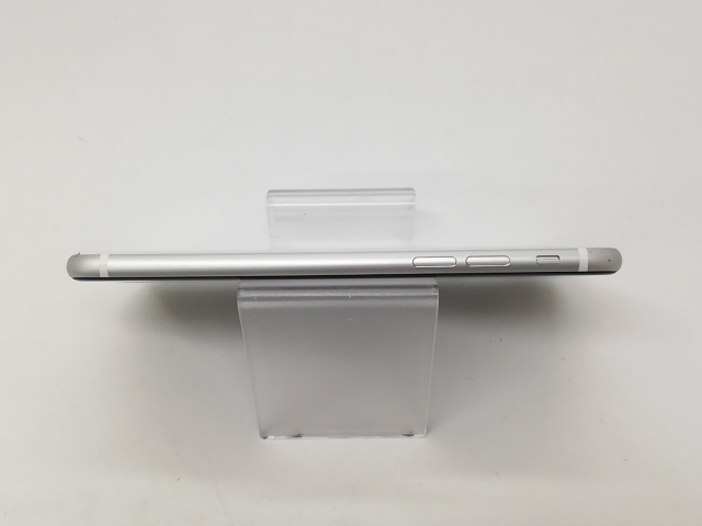 【中古】Apple SoftBank 【SIMロック解除済み】 iPhone SE（第2世代） 64GB ホワイト MHGQ3J/A（後期型番）【福岡天神】保証期間１ヶ月【ランクC】_4