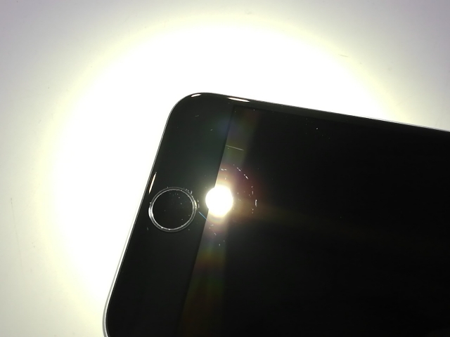 【中古】Apple SoftBank 【SIMロック解除済み】 iPhone SE（第2世代） 64GB ホワイト MHGQ3J/A（後期型番）【福岡天神】保証期間１ヶ月【ランクC】_9