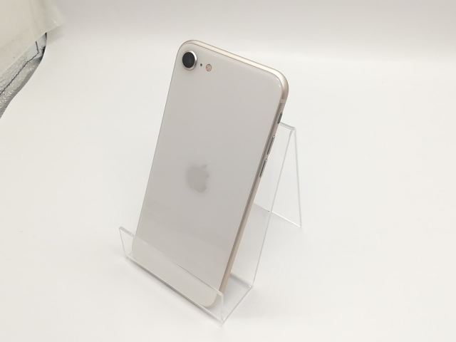 【中古】Apple docomo 【SIMフリー】 iPhone SE（第3世代） 64GB スターライト MMYD3J/A【福岡天神】保証期間１ヶ月【ランクC】