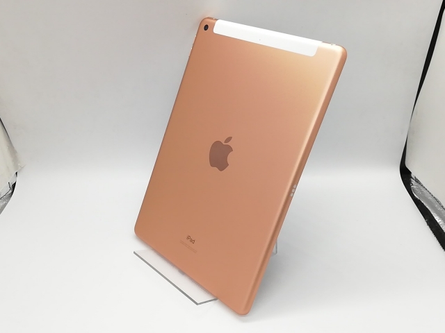 【中古】Apple au 【SIMロック解除済み】 iPad（第7世代/2019） 32GB ゴールド MW6D2J/A【福岡天神】保証期間１ヶ月【ランクC】