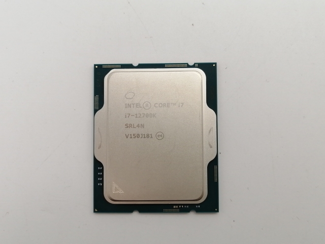 中古】Intel Core i7-12700K(3.6GHz) Box LGA1700/12C(P:8C/E:4C)/20T/