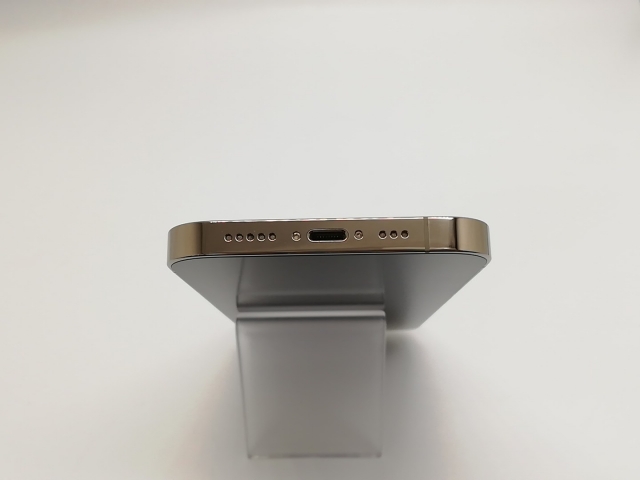 【中古】Apple docomo 【SIMフリー】 iPhone 14 Pro 128GB ゴールド MQ073J/A【熊本】保証期間１ヶ月【ランクA】_3