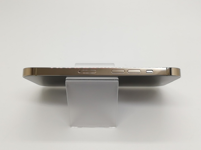 【中古】Apple docomo 【SIMフリー】 iPhone 14 Pro 128GB ゴールド MQ073J/A【熊本】保証期間１ヶ月【ランクA】_5