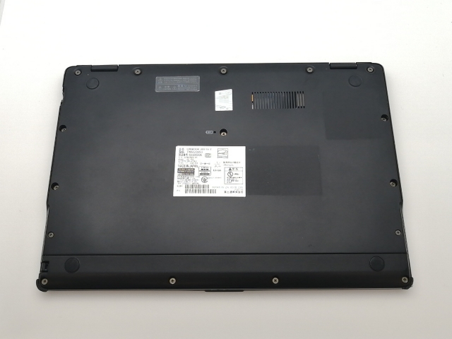【中古】Fujitsu LIFEBOOK U U9311X/F FMVU35011 標準モデル Thunderbolt 4 対応モデル【三宮センター】保証期間１ヶ月【ランクC】