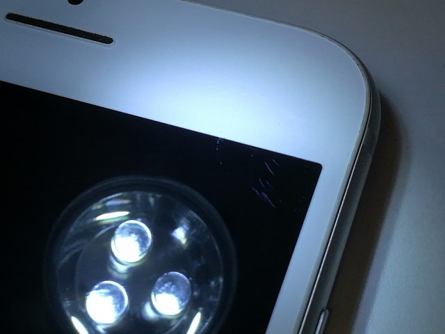 【中古】Apple au 【SIMロック解除済み】 iPhone 8 64GB シルバー MQ792J/A【OSU301】保証期間１ヶ月【ランクC】_8