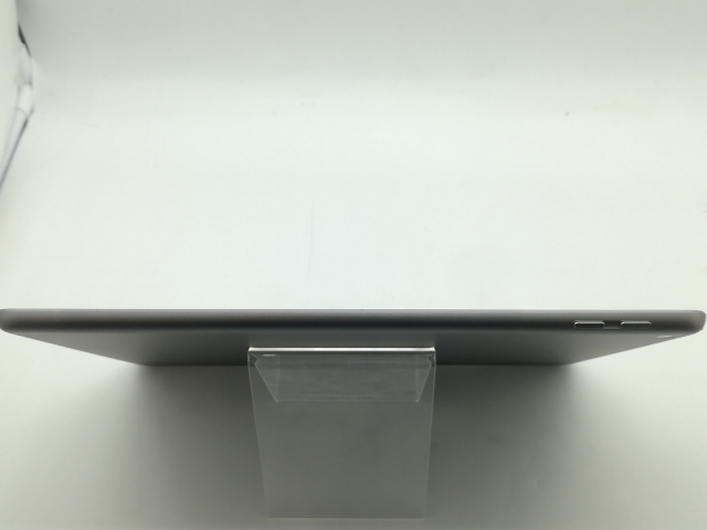 【中古】Apple 【Wi-Fi】 iPad（第6世代/2018） 32GB スペースグレイ MR7F2J/A【大須アメ横】保証期間１ヶ月【ランクC】_3