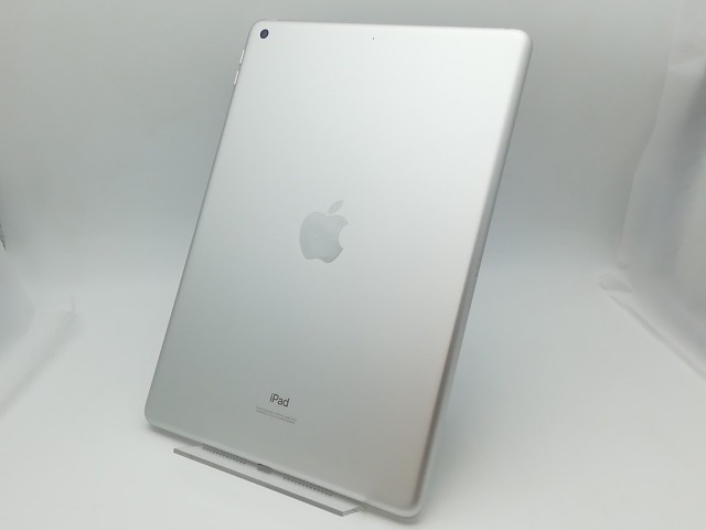 【中古】Apple iPad（第8世代） Wi-Fiモデル 32GB シルバー MYLA2J/A【三宮センター】保証期間１ヶ月【ランクA】