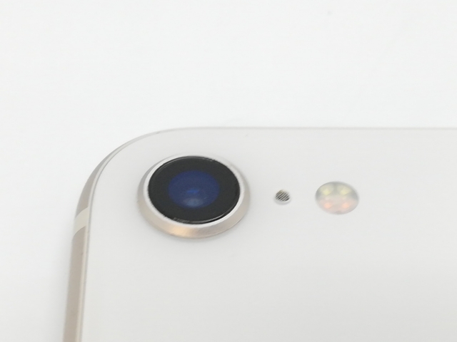 【中古】Apple SoftBank 【SIMフリー】 iPhone SE（第3世代） 128GB スターライト MMYG3J/A【川崎駅前】保証期間１ヶ月【ランクB】_6