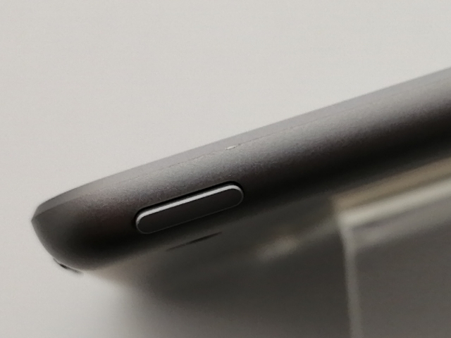 【中古】Apple 【Wi-Fi】 iPad（第6世代/2018） 32GB スペースグレイ MR7F2J/A【大須2】保証期間１ヶ月【ランクB】_6