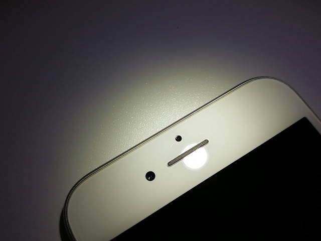 【中古】Apple au 【SIMロック解除済み】 iPhone 8 64GB シルバー MQ792J/A【福岡天神】保証期間１ヶ月【ランクB】_8