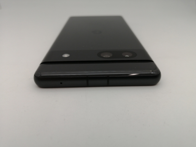 中古】Google docomo 【SIMフリー】 Pixel 7a チャコール 8GB 128GB