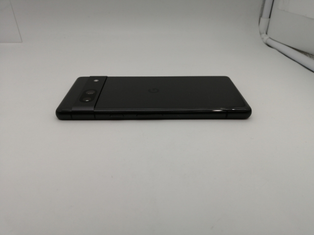 中古】Google docomo 【SIMフリー】 Pixel 7a チャコール 8GB 128GB
