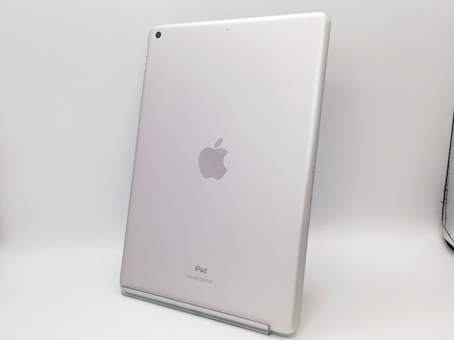 中古】Apple 【Wi-Fi】 iPad（第8世代/2020） 32GB シルバー MYLA2J/A