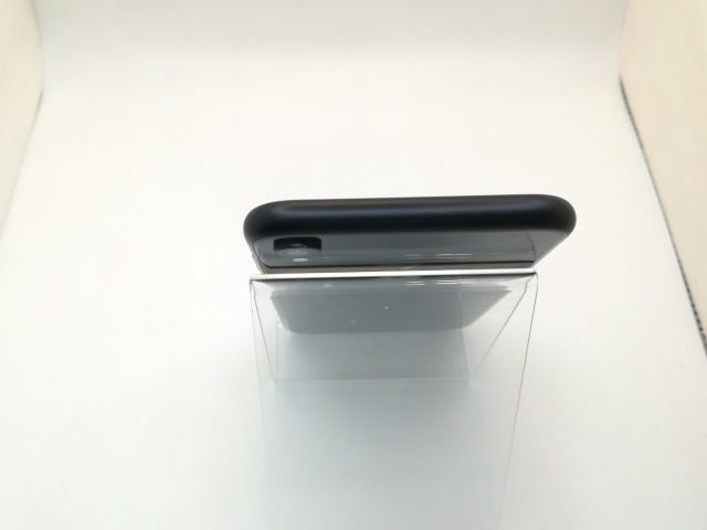 【中古】Apple docomo 【SIMロック解除済み】 iPhone XR 64GB ブラック MT002J/A【アリオ倉敷】保証期間１ヶ月【ランクC】_2