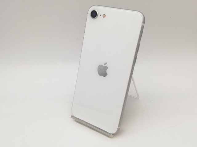 【中古】Apple au 【SIMロック解除済み】 iPhone SE（第2世代） 64GB ホワイト MHGQ3J/A（後期型番）【鹿児島中町】保証期間１ヶ月【ランクB】