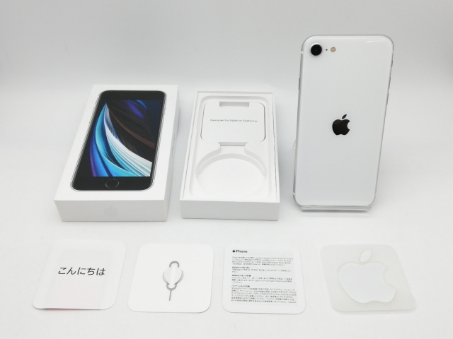 【中古】Apple au 【SIMロック解除済み】 iPhone SE（第2世代） 64GB ホワイト MHGQ3J/A（後期型番）【鹿児島中町】保証期間１ヶ月【ランクB】_9