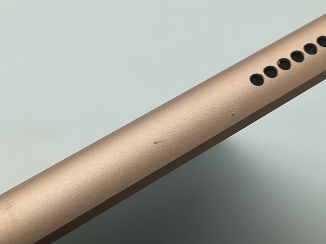 【中古】Apple 【Wi-Fi】 iPad（第6世代/2018） 32GB ゴールド MRJN2J/A【OSU301】保証期間１ヶ月【ランクC】_9