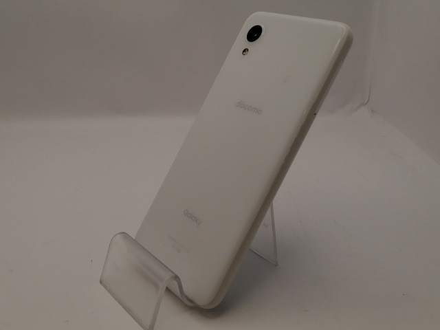 【中古】SAMSUNG docomo 【SIMフリー】 Galaxy A22 5G ホワイト 4GB 64GB SC-56B【道玄坂】保証期間１ヶ月【ランクC】
