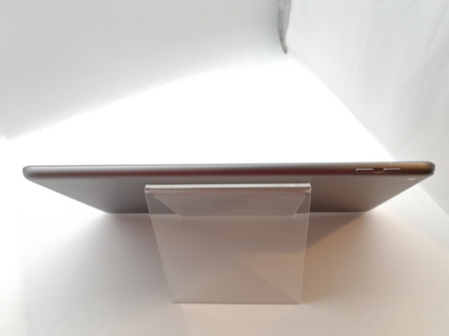 【中古】Apple 【Wi-Fi】 iPad（第6世代/2018） 32GB スペースグレイ MR7F2J/A【津田沼】保証期間１ヶ月【ランクC】_3