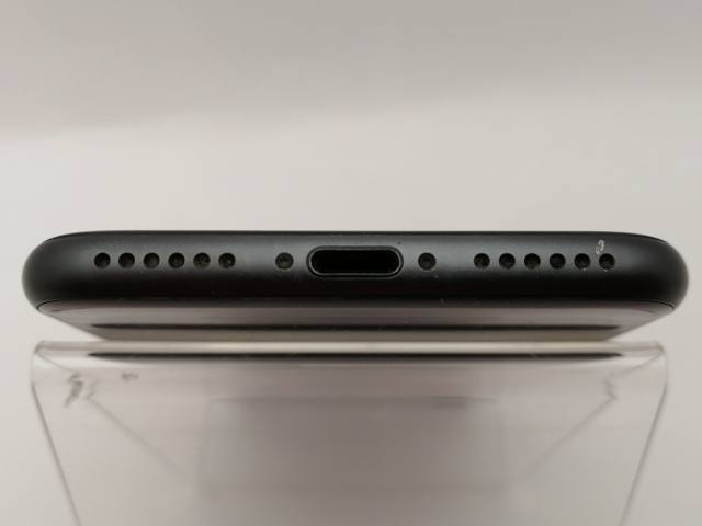 【中古】Apple au 【SIMロック解除済み】 iPhone 8 128GB スペースグレイ MX1D2J/A【神保町】保証期間１ヶ月【ランクC】_4