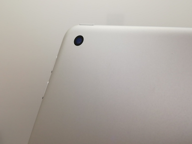 【中古】Apple 【Wi-Fi】 iPad（第5世代/2017） 32GB シルバー MP2G2J/A【秋葉3号】保証期間１ヶ月【ランクB】_6